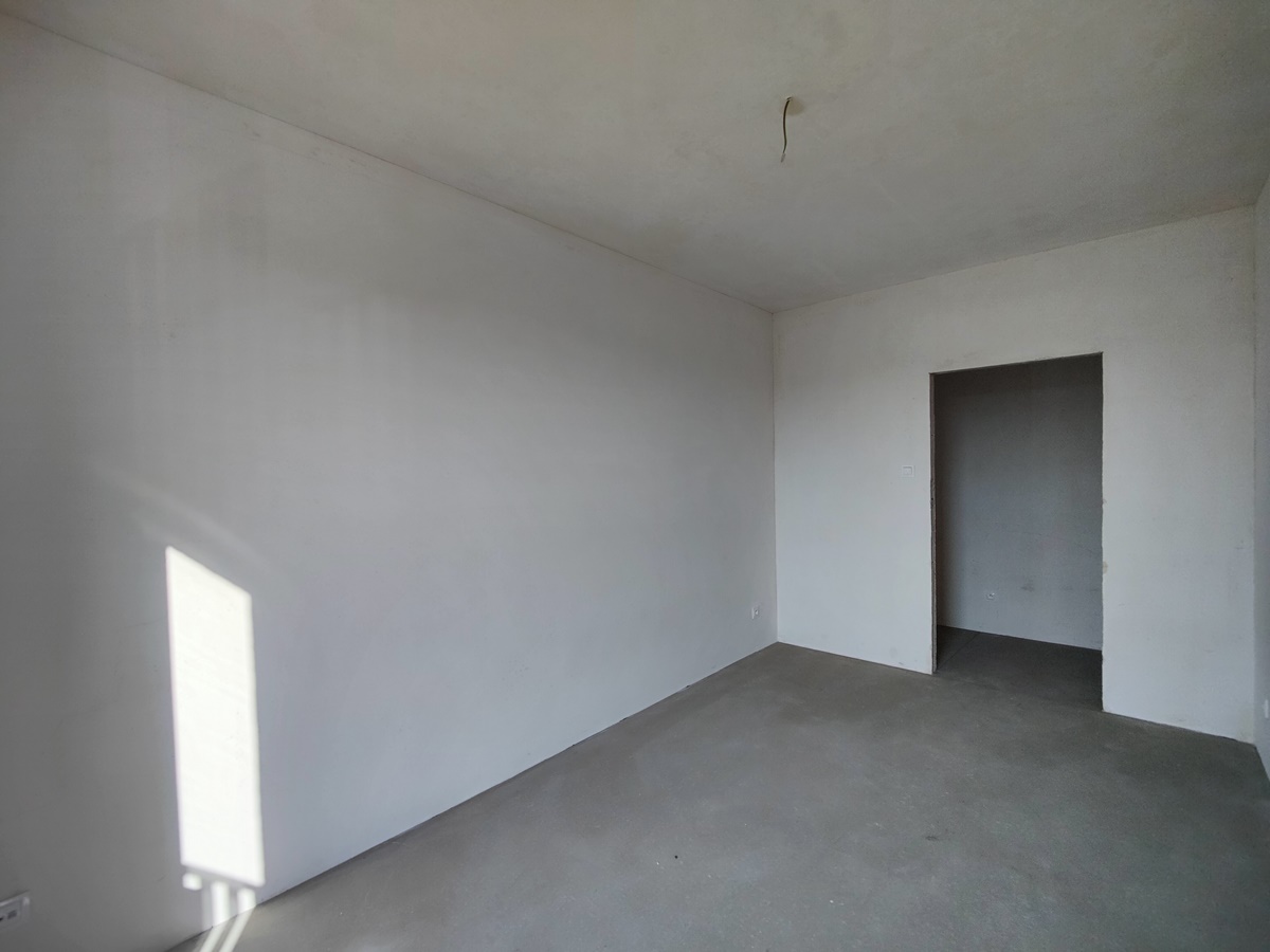 Sprzedam mieszkanie na nowoczesnym osiedlu w Koninie - Na sprzedaż  mieszkanie  : Konin