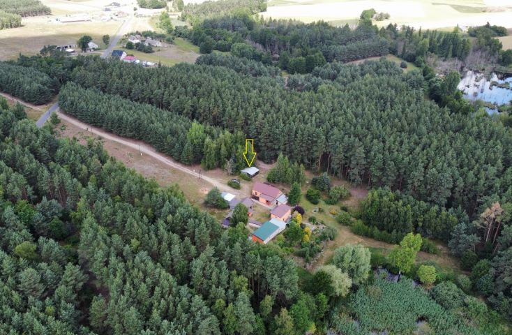 Na sprzedaż działka budowlana w sąsiedztwie lasów i jeziora - Na sprzedaż  działka budowlana  , działka rekreacyjna , domek rekreacyjny : Nykiel