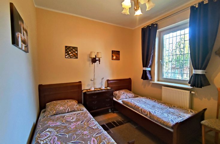 Do wynajęcia dom położony 200 m od Jeziora Ślesińskiego - Na wynajem  dom  : Żółwieniec