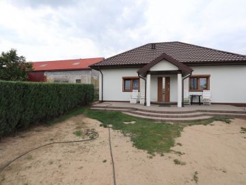 Sprzedam dom po remoncie w sąsiedztwie jeziora Gopło - Na sprzedaż  dom  : Łuszczewo