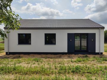 Sprzedam nowy parterowy dom z pompą ciepła i rekuperacją - Na sprzedaż  dom  : Węglew