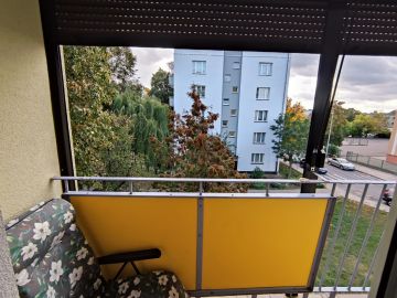 Przestronne, 4 pok. mieszkanie z balkonem w Centrum miasta, II piętro - Na sprzedaż  mieszkanie  : Konin